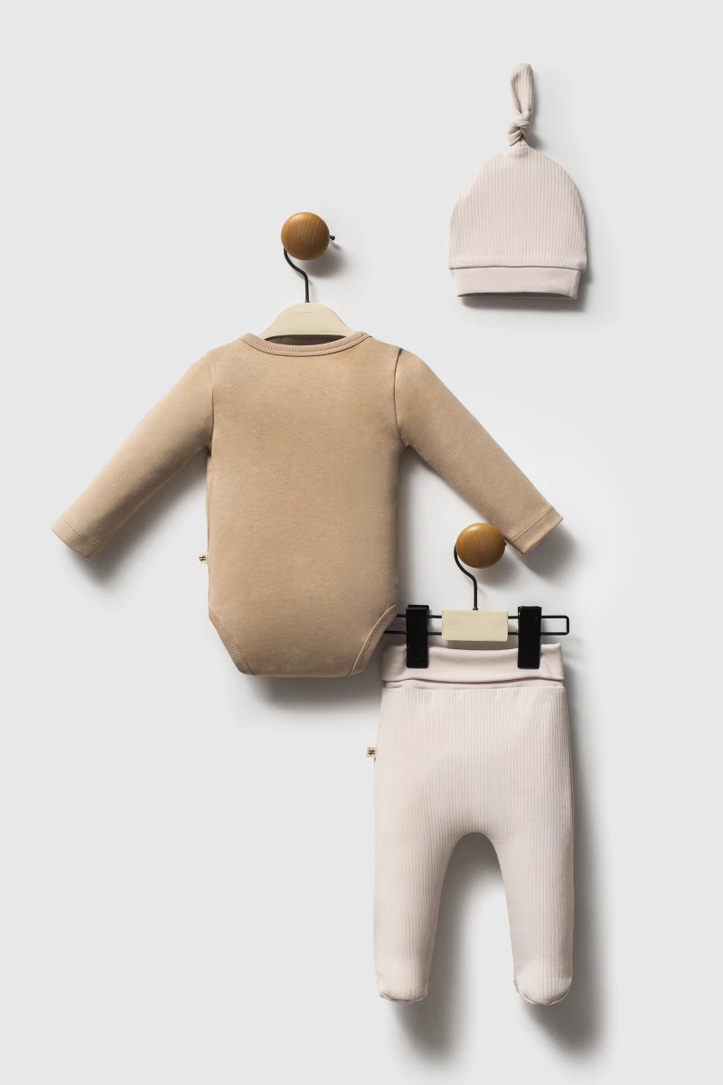 Araba - Body Pantolon Şapka